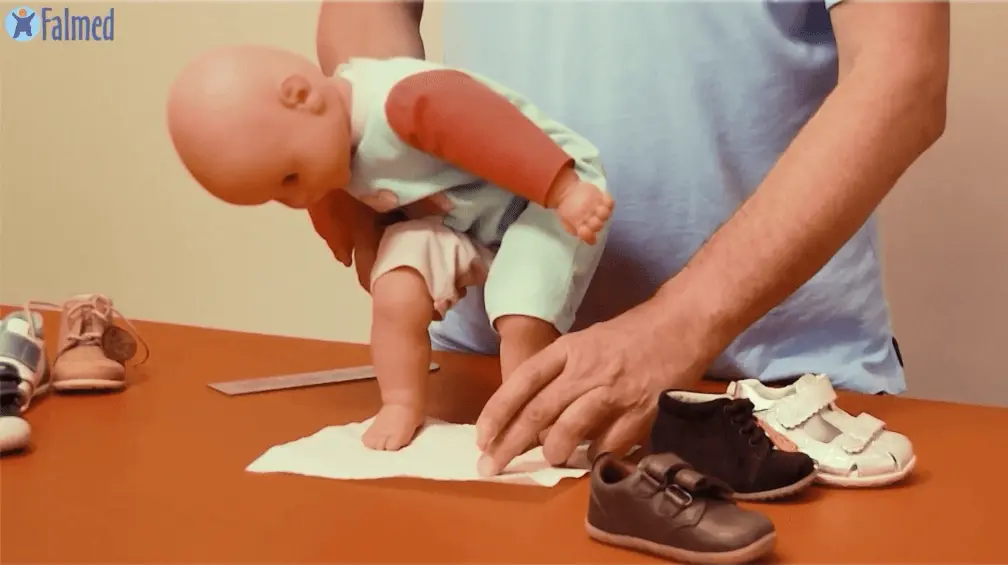 dobor-pierwszych-butow